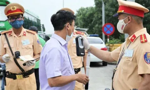 Tuyệt đối không chấp nhận can thiệp vào quá trình xử lý nồng độ cồn; thông tin rộng rãi vi phạm của cán bộ, công chức trên phương tiện đại chúng