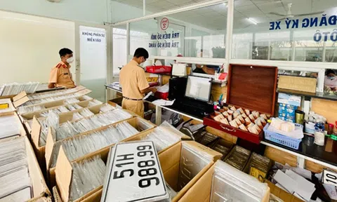 Ngày 30/9, đấu giá 100 biển số xe ô tô