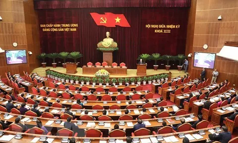 Khai mạc Hội nghị lần thứ 8 Ban Chấp hành Trung ương Đảng khóa XIII