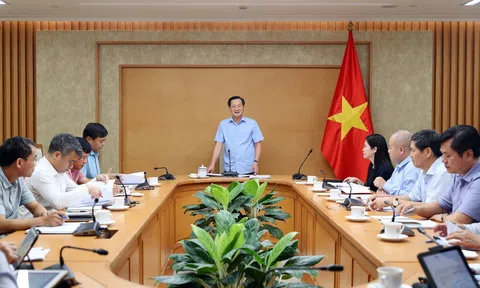Thủ tướng Chính phủ quyết định bổ sung 4000 tỷ cho các dự án phòng chống sạt lở vùng đồng bằng sông Cửu Long