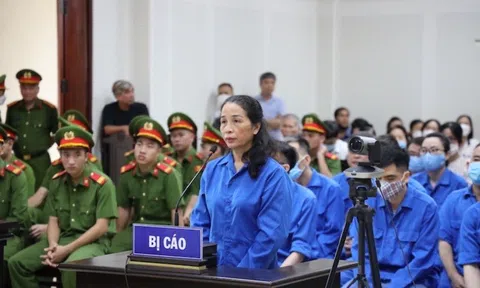Xét xử cựu Giám đốc Sở Giáo dục và Đào tạo Quảng Ninh cùng đồng phạm