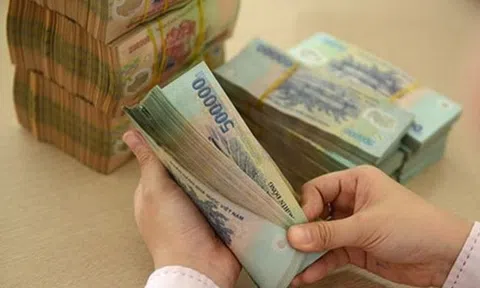 Đề xuất 6 nội dung cải cách tiền lương; tiếp tục tăng lương để bù trượt giá