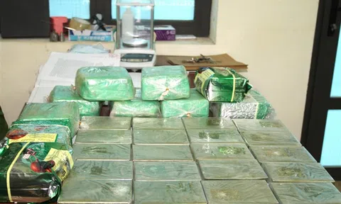 Công an Yên Bái phá thành công chuyên án, thu giữ 20 bánh Hêrôin và 9,665 kg ma túy tổng hợp