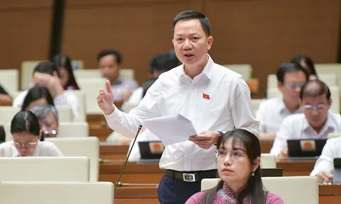 Thao túng trong kinh doanh doanh bất động sản rất tinh vi, dùng giá dự án này “kích” cho dự án khác