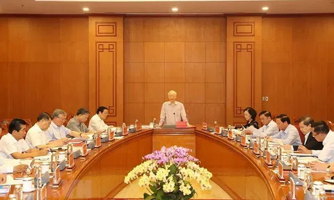 Bài 2: Hệ lụy nghiêm trọng khi cán bộ ‘né việc, ngồi yên’