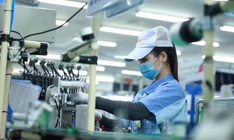 “Giữ chân” nhà đầu tư trước áp lực thuế tối thiểu toàn cầu