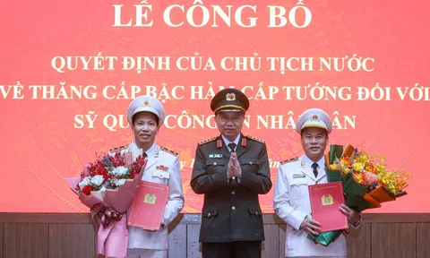 Chủ tịch nước thăng cấp bậc hàm 2 Trung tướng Công an nhân dân
