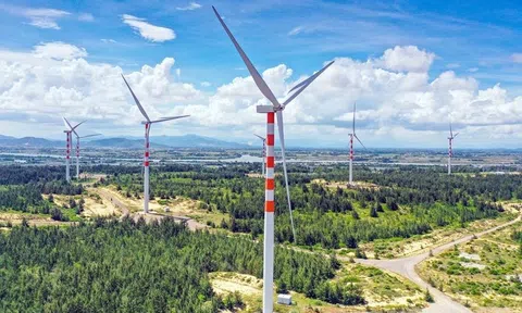 Băn khoăn cách tính giá điện gió nhập khẩu từ Lào