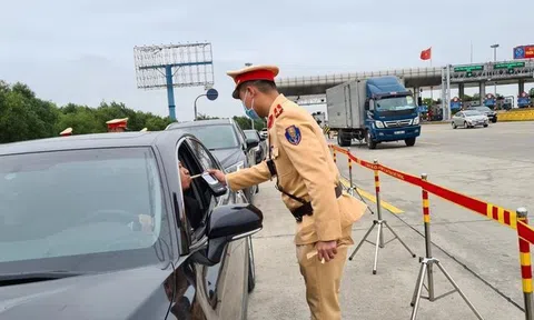 Bộ GTVT trả lời kiến nghị không tước bằng lái xe của người vi phạm nồng độ cồn