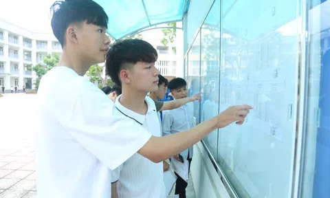 Hoãn duyệt điểm chuẩn trúng tuyển bổ sung vào lớp 10