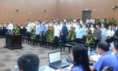Những giọt nước mắt muộn màng trong vụ án Trịnh Văn Quyết