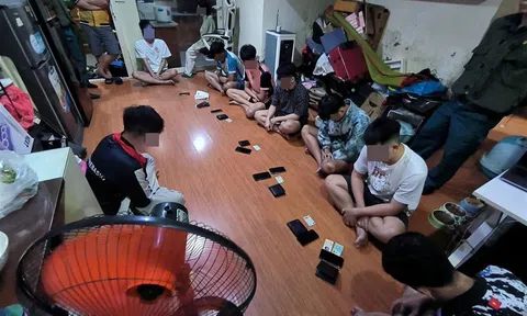 Khởi tố nhóm đối tượng xâm nhập trái phép vào mạng máy tính, mạng viễn thông, phương tiện điện tử của người khác