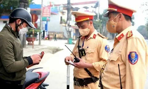 Bộ Công an đề xuất phạt tới 12 triệu đồng khi dùng giấy phép lái xe đã bị trừ hết điểm