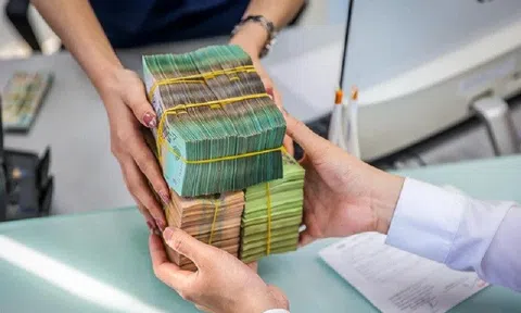 Các nhóm ngành là động lực tăng trưởng hấp thu tín dụng tích cực
