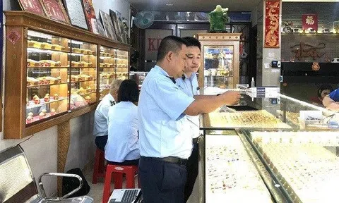 Vì sao hơn 100 doanh nghiệp kinh doanh vàng tại Hà Nội bị “sờ gáy”?
