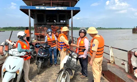 Tập trung triển khai công tác bảo đảm trật tự, an toàn giao thông đường thủy tại các bến khách ngang sông