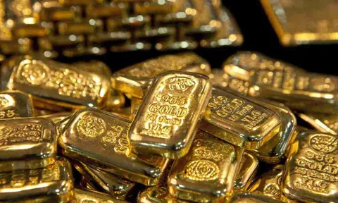 UBS nâng dự báo giá vàng sau khi kim loại quý lần đầu tiên vượt mốc 3.000 USD/ounce