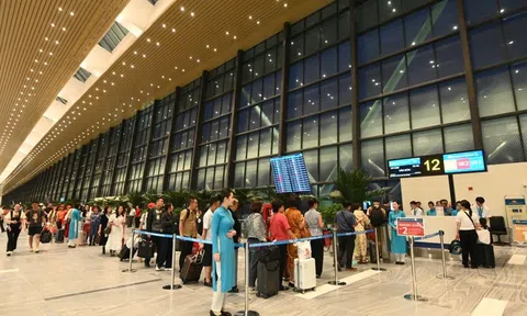Từ ngày 17/5, Vietnam Airlines chuyển toàn bộ chuyến bay nội địa sang nhà ga T3 Tân Sơn Nhất