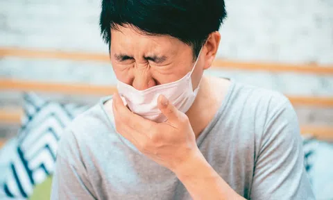 Covid-19 tăng trở lại: Dấu hiệu nhận biết và triệu chứng phổ biến của người nhiễm Covid-19