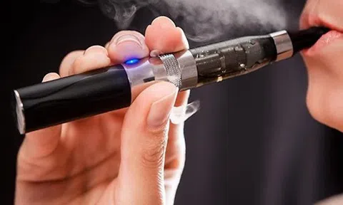 Hành vi chứa chấp người sử dụng thuốc lá điện tử bị phạt tới 10 triệu đồng