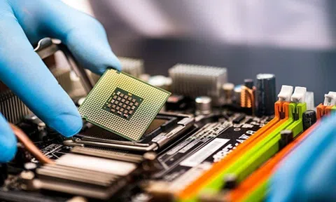 Từ xây nhà sang làm chip: Canh bạc sinh tồn của bất động sản Trung Quốc