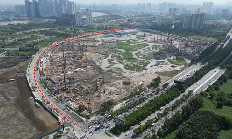 Cận cảnh tuyến đường qua Trung tâm hành chính mới TP.HCM sắp được mở rộng lên 7 làn xe
