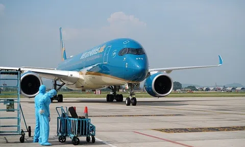 Thiết lập ‘hành lang xanh’ để phục hồi bay nội địa
