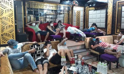 Quảng Nam: Phát hiện 53 người phê ma túy trong quán karaoke
