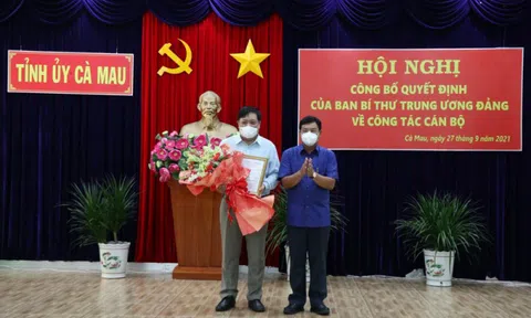 Công bố các quyết định của Ban Bí thư Trung ương Đảng về công tác cán bộ