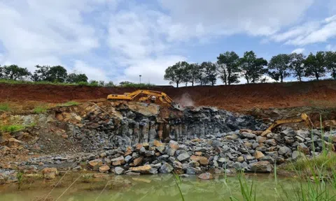 Đắk Nông: Một doanh nghiệp có dấu hiệu khai thác đá cây trái phép