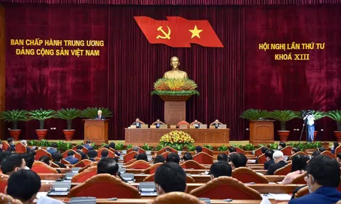 Tăng cường xây dựng, chỉnh đốn Đảng