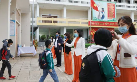 Bộ Giáo dục và Đào tạo yêu cầu các địa phương báo cáo việc tổ chức dạy học trực tiếp