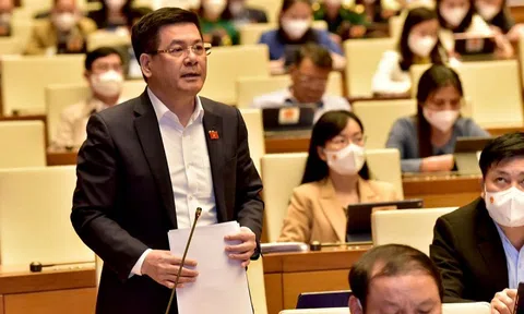 Bộ trưởng Bộ Công Thương Nguyễn Hồng Diên không đồng tình với đề xuất gia hạn ưu đãi điện gió