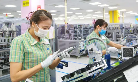 Kim ngạch xuất khẩu điện thoại và linh kiện sang Trung Quốc tăng mạnh hơn 42%
