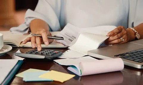 Nhiều loại phí, lệ phí được đề xuất giảm trong nửa đầu năm 2022