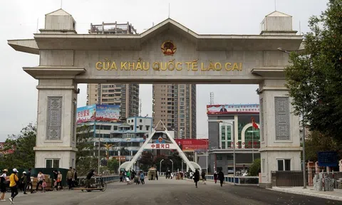 Phê duyệt Hiệp định khung ASEAN về tạo thuận lợi vận tải hành khách qua biên giới bằng đường bộ