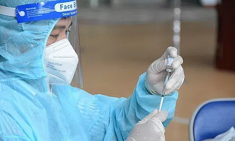 Từ ngày 10/12: TP HCM chính thức tiêm vaccine mũi 3 cho người dân
