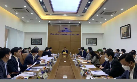 Phó Thủ tướng Lê Văn Thành: Tạo điều kiện thuận lợi để hiện đại hóa ngành đường sắt