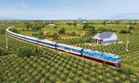 Đổi mới tư duy, cách làm để đưa ngành đường sắt phát triển hơn