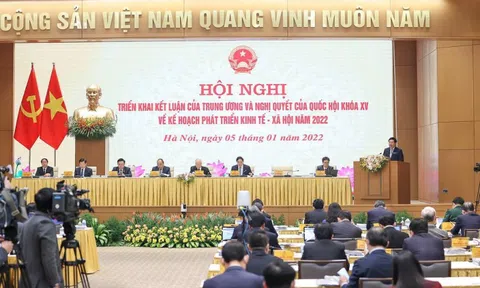 Nghị quyết về nhiệm vụ, giải pháp thực hiện kế hoạch phát triển kinh tế - xã hội và dự toán ngân sách nhà nước năm 2022