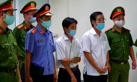 TT-Huế: Hai cán bộ công an tiếp tay kê khống mộ giả để nhận tiền đền bù
