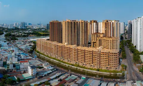 Loạt dự án đang thế chấp bị ngân hàng rao bán