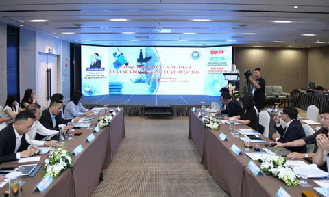 Mua bán thuốc kê đơn còn bất cập