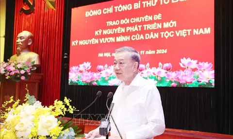 Tổng Bí thư Tô Lâm trao đổi chuyên đề 'Kỷ nguyên phát triển mới - Kỷ nguyên vươn mình của dân tộc Việt Nam'