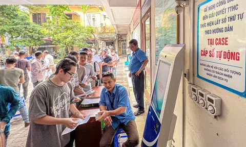 Bàn giao sát hạch, cấp giấy phép lái xe về Bộ Công an trước 19/2