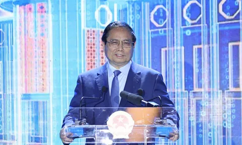 Thủ tướng: Ngành ngân hàng phải tăng tốc, bứt phá chuyển đổi số để về đích sớm hơn dự kiến