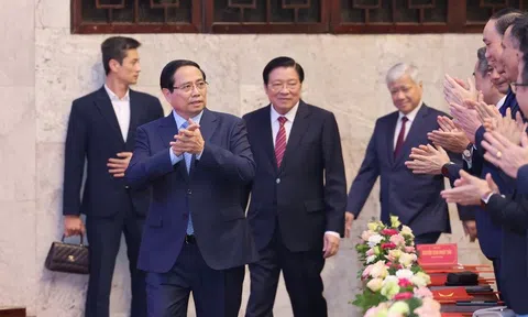 Thủ tướng: Mọi vi phạm, tội phạm về tham nhũng, lãng phí, tiêu cực, nhân dân đều biết