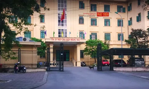 Một thẩm phán tòa án nhân dân quận tử vong trong phòng làm việc từ cuối tuần trước