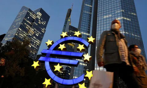 ECB tìm cách dung hòa lạm phát với nguy cơ từ chiến sự tại Ukraine