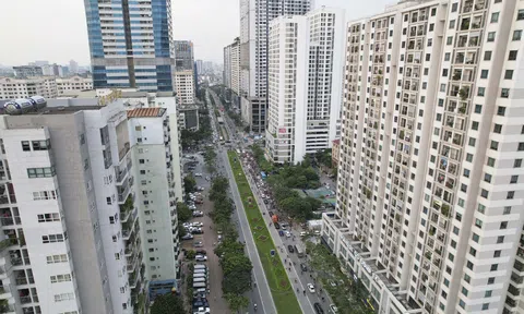 Hàng loạt dự án xây vượt tầng, băm nát quy hoạch đường Lê Văn Lương